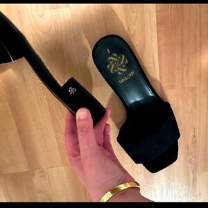 Brand New Black “Sam & Libby’s” Suede Slides (Women’s Size 8) 👡 👡 👡